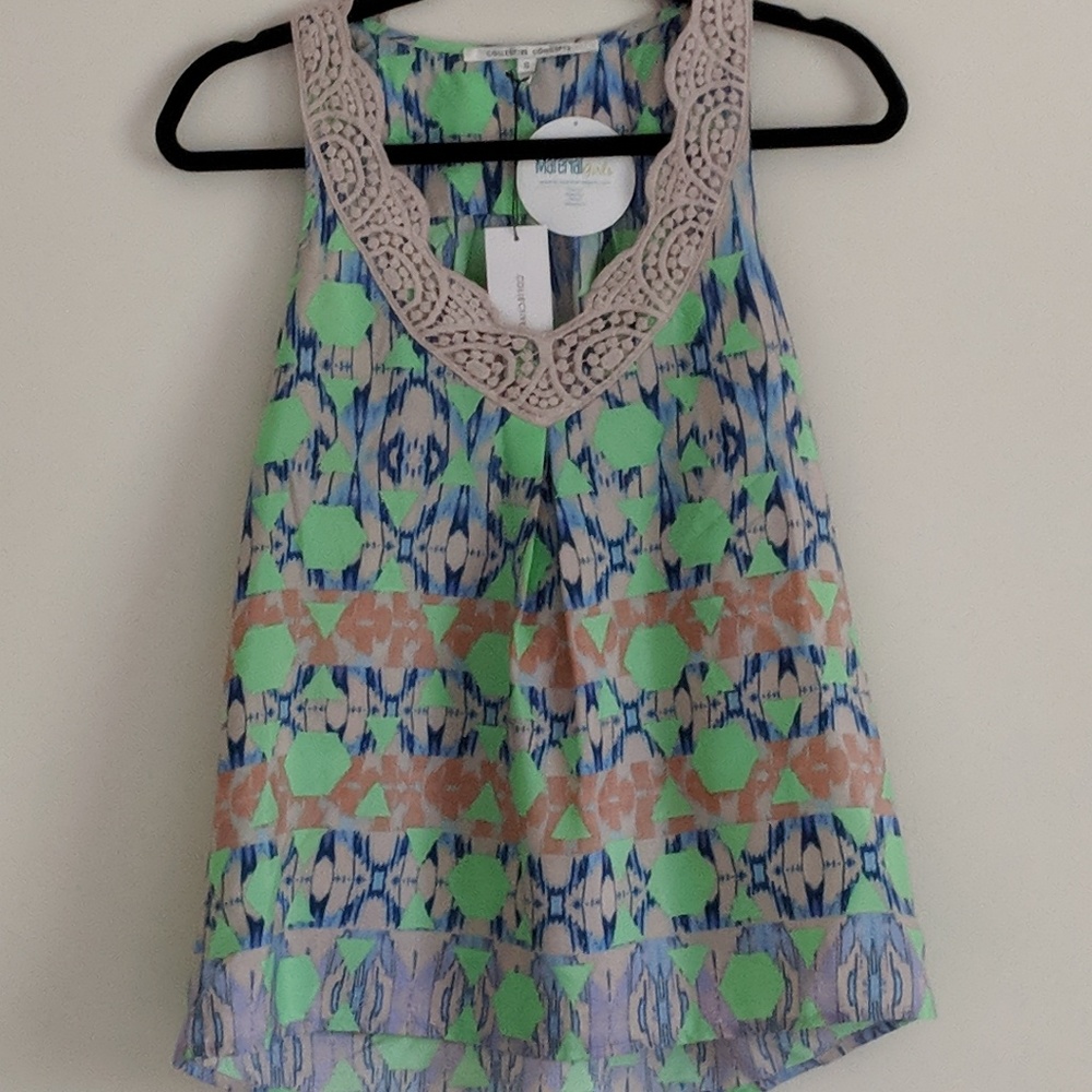 NWT Patterned Blouse